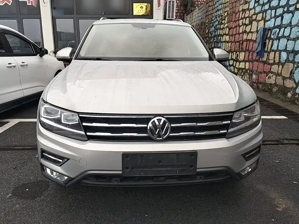 Volkswagen Tiguan L — миниатюра 3