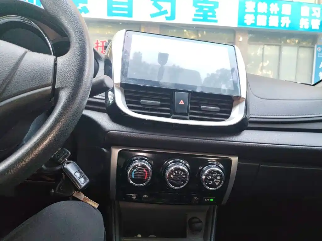 Toyota Vios — миниатюра 9