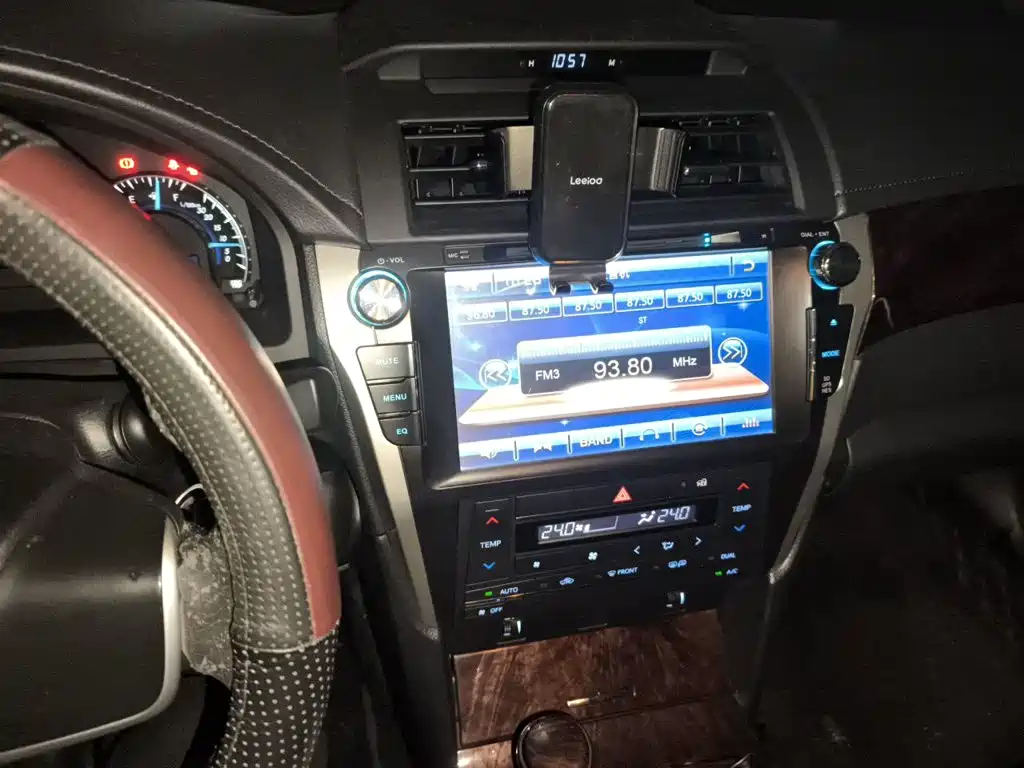Toyota Camry 2015 2.0G Lead