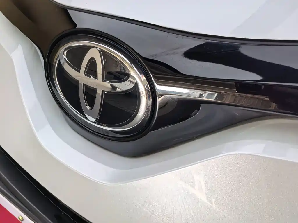 Toyota IZOA — миниатюра 20