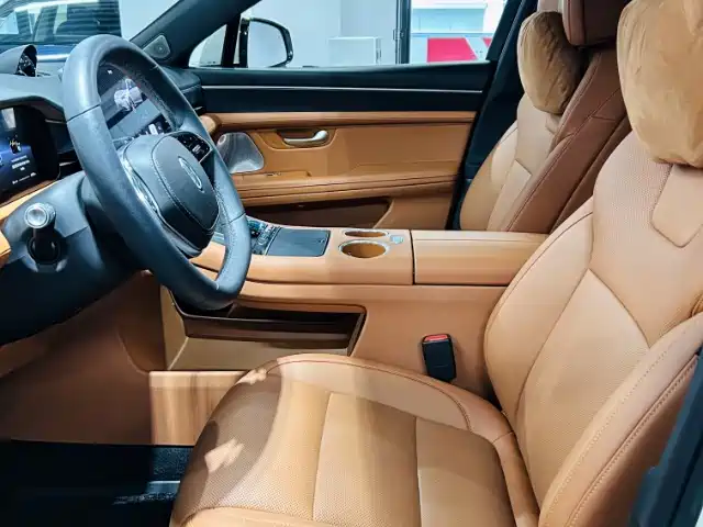 AITO ASK THE WORLD M5