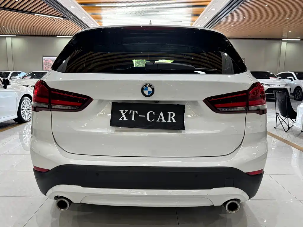 BMW X1 — миниатюра 13