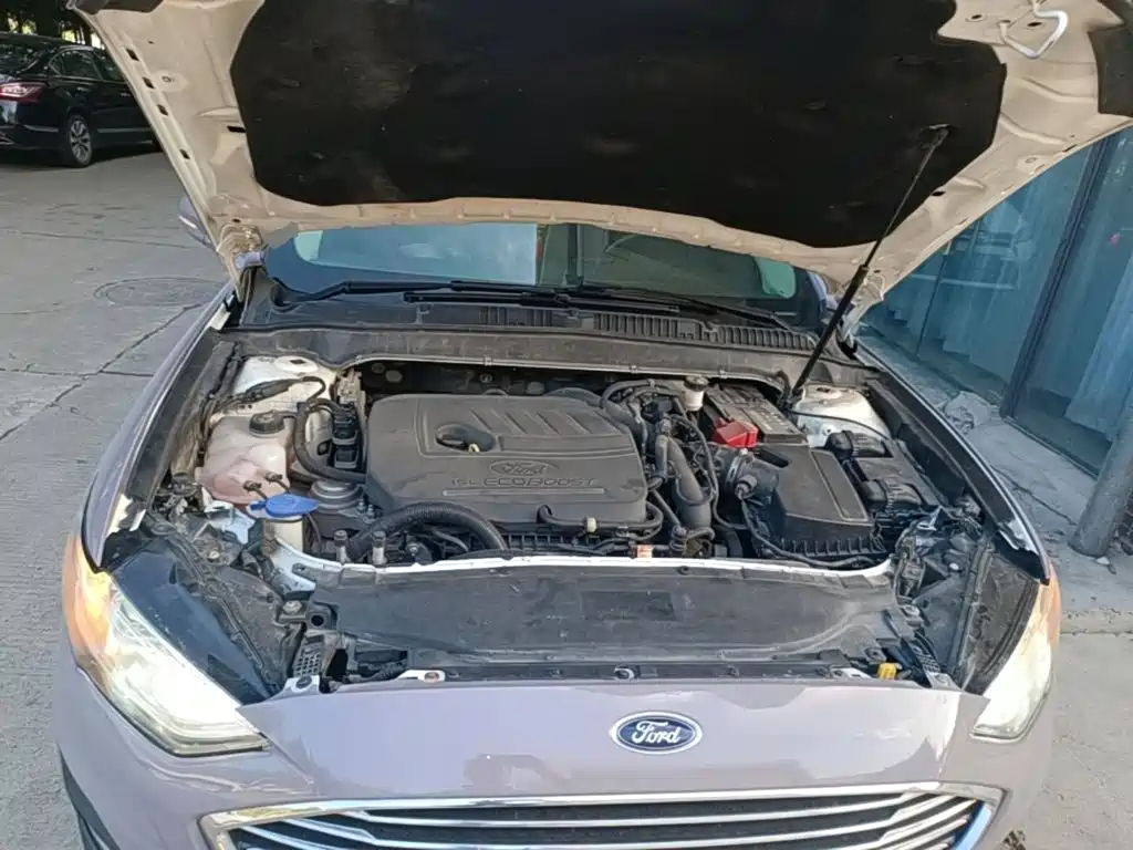 Ford Mondeo — миниатюра 20