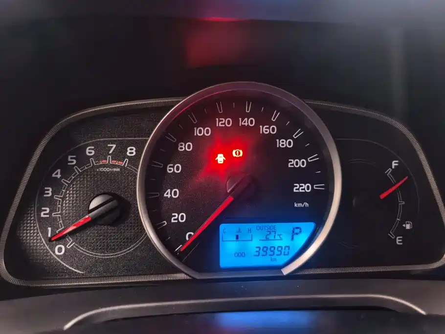 Toyota RAV4 — миниатюра 14