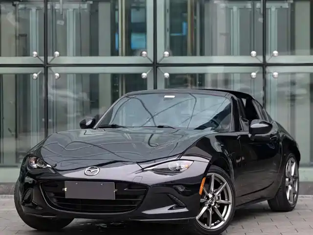 Mazda MX-5 2022 2.0 L AT — фото 1