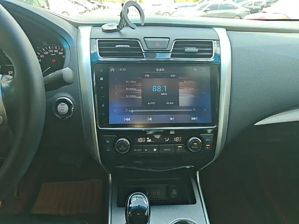Nissan Teana — миниатюра 13