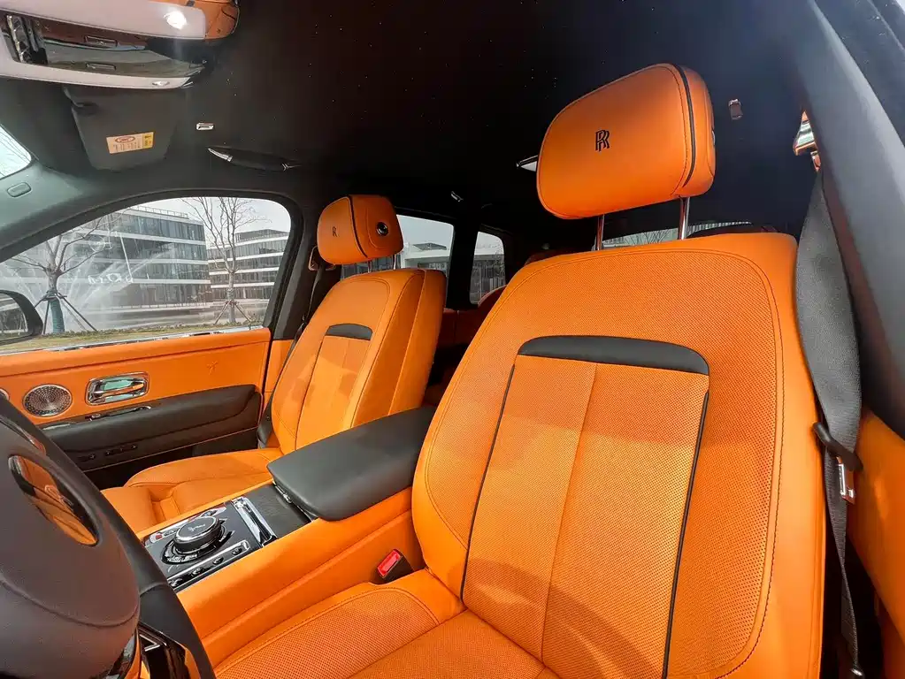 ROLLS-ROYCE CULLINAN