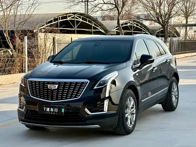 CADILLAC XT5