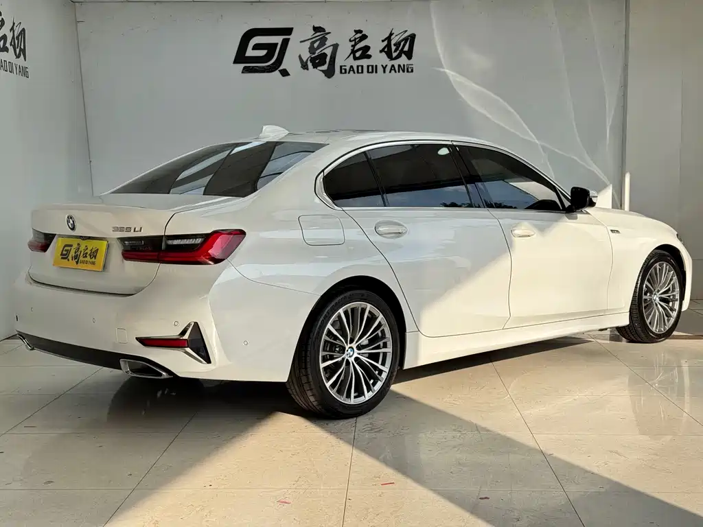 BMW 3 Series — миниатюра 24