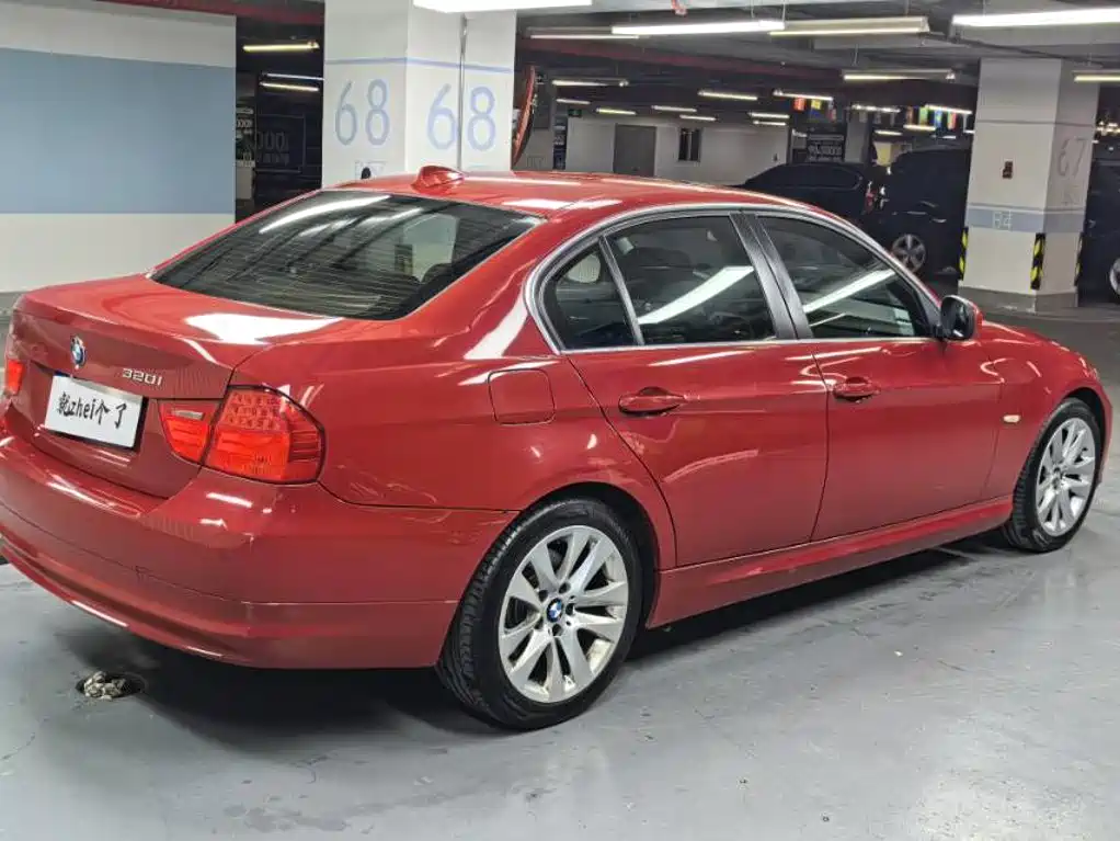 BMW 3 Series — миниатюра 10