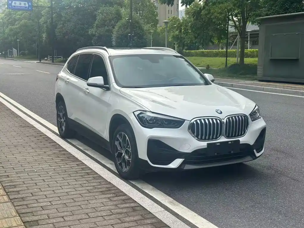 BMW X1 — миниатюра 3