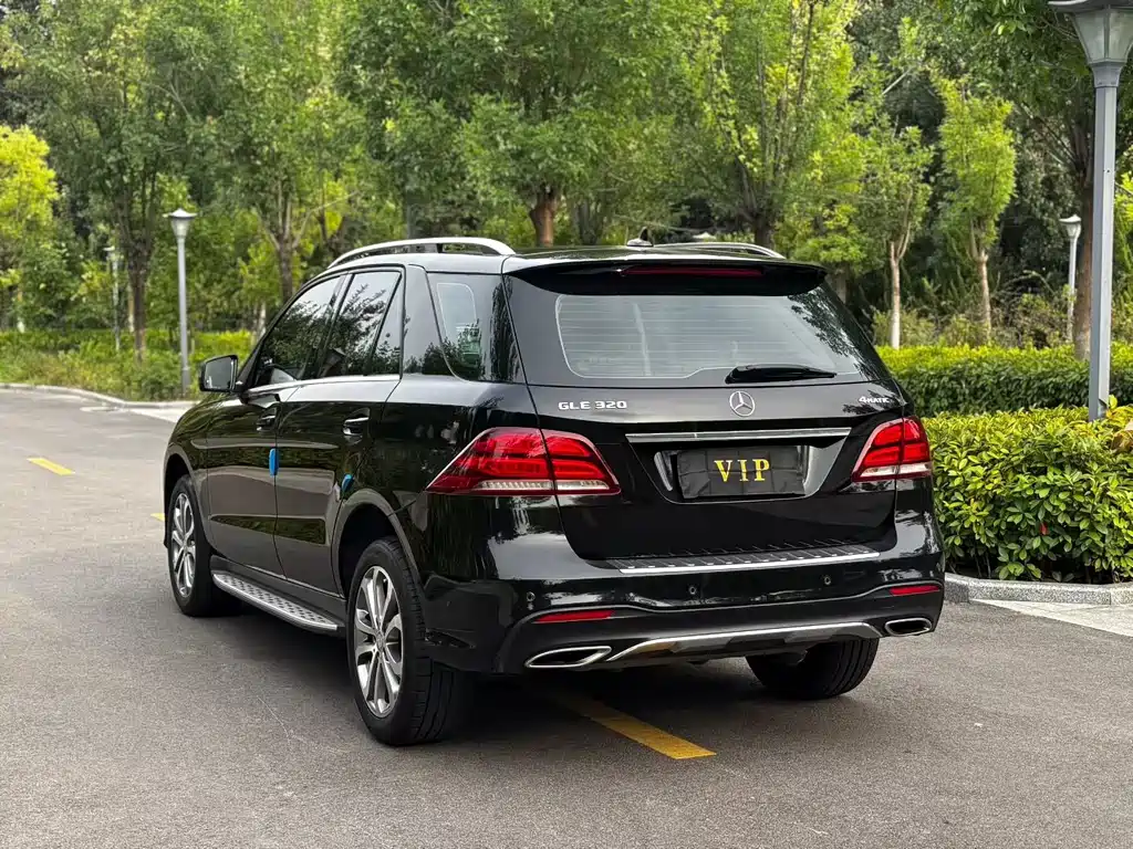 Mercedes-Benz GLE (Import) GLE 320 4MATIC Luxury Type, фото 7