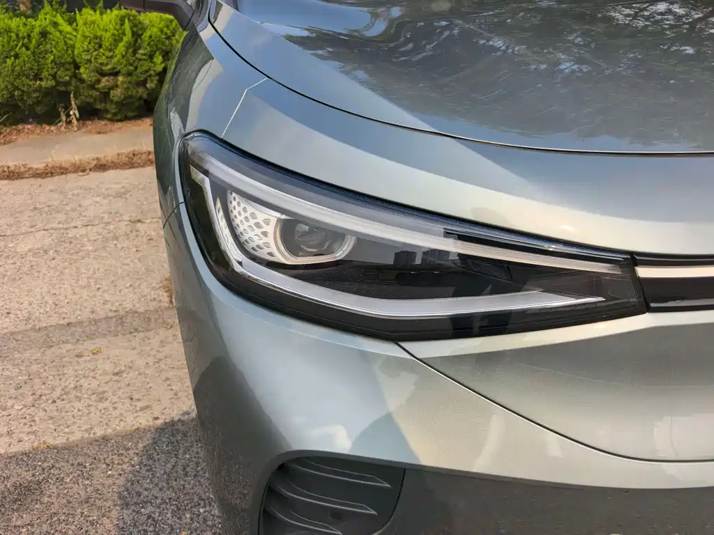 Volkswagen ID.4 Crozz — миниатюра 8