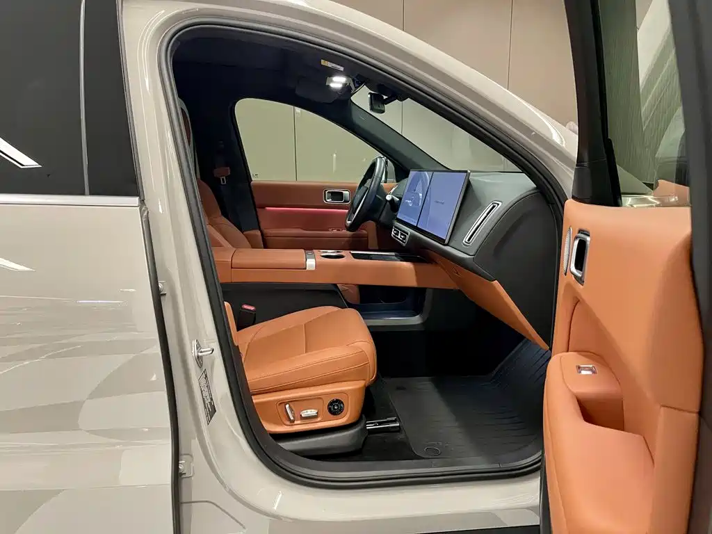 Li Auto Li L6 — миниатюра 16