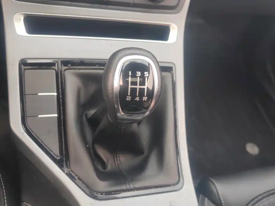 Geely Emgrand — миниатюра 16