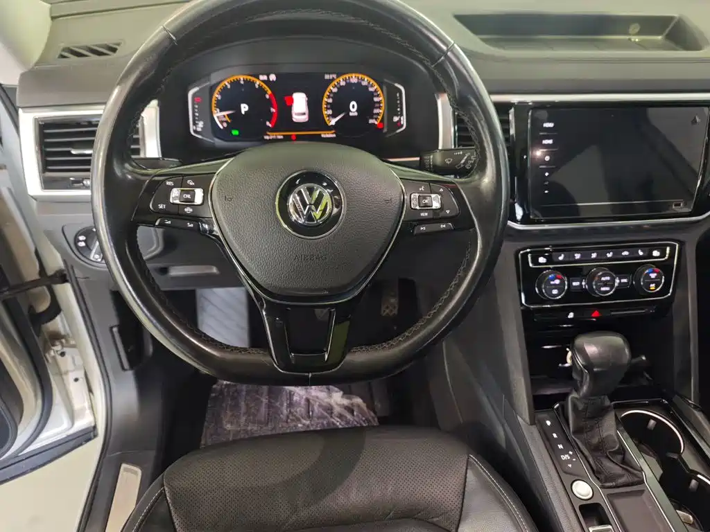 Volkswagen Teramont — миниатюра 7