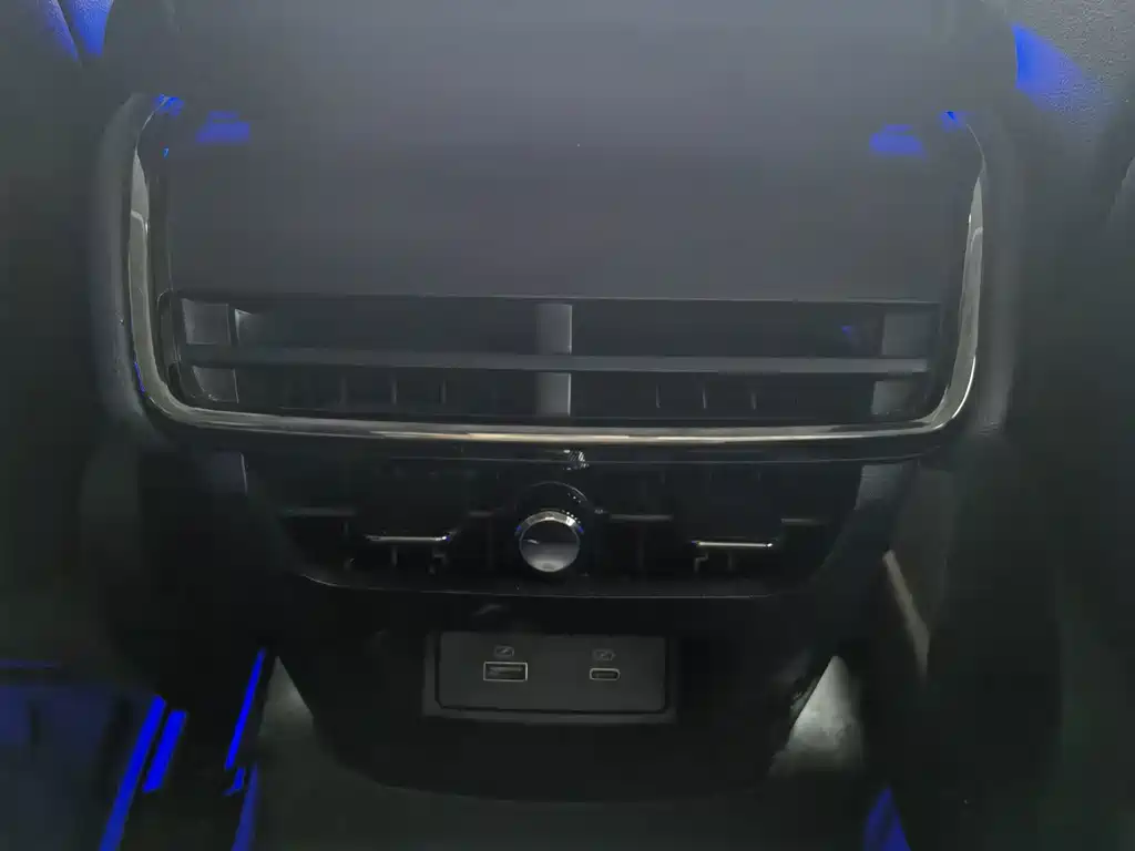 Ford Mondeo — миниатюра 22