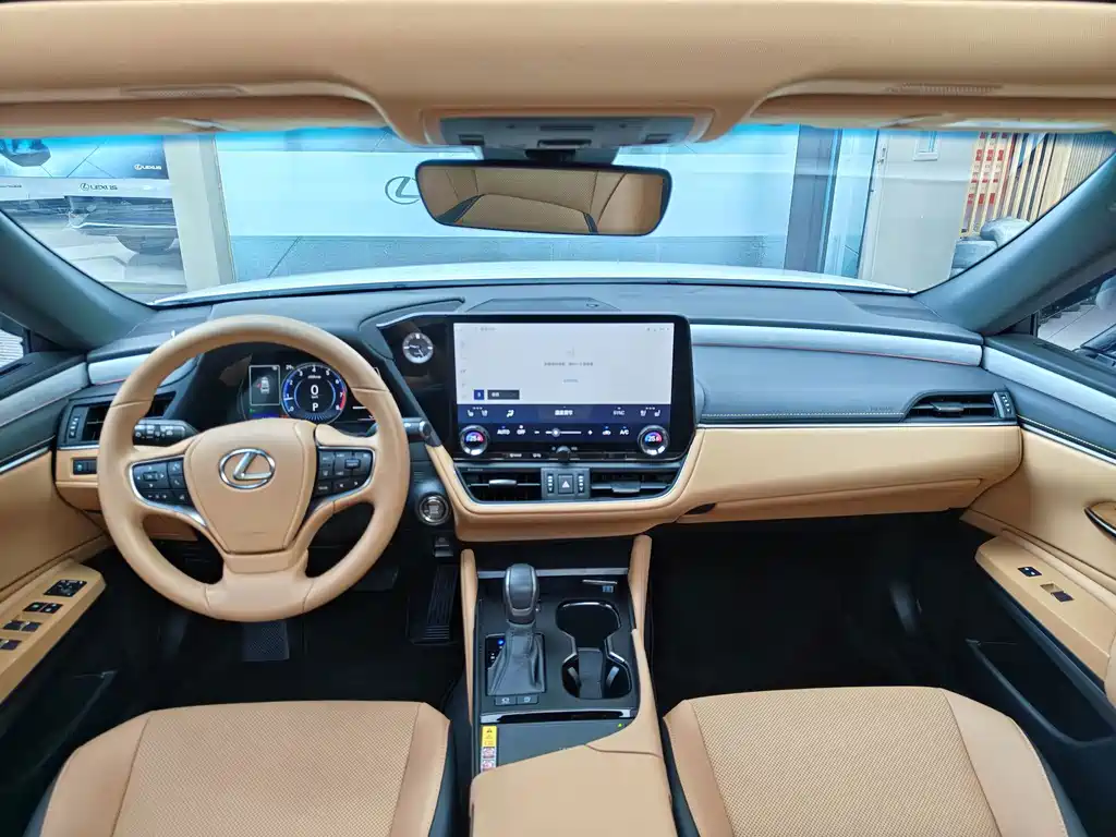 Lexus ES — миниатюра 7