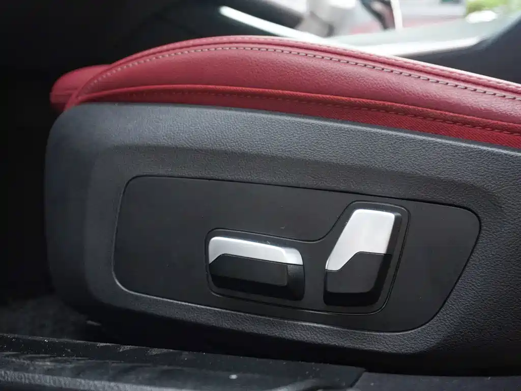 BMW 3 Series — миниатюра 13