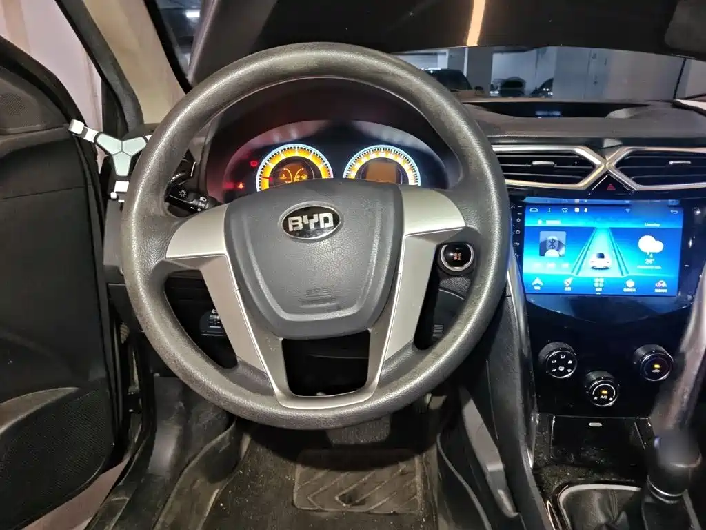 BYD F3 — миниатюра 6