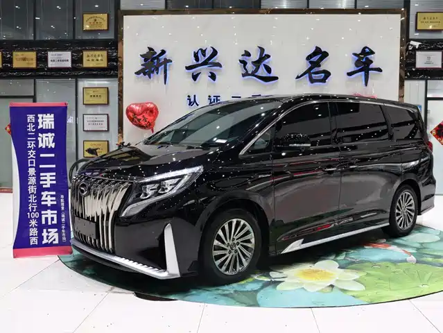 GAC Trumpchi M8