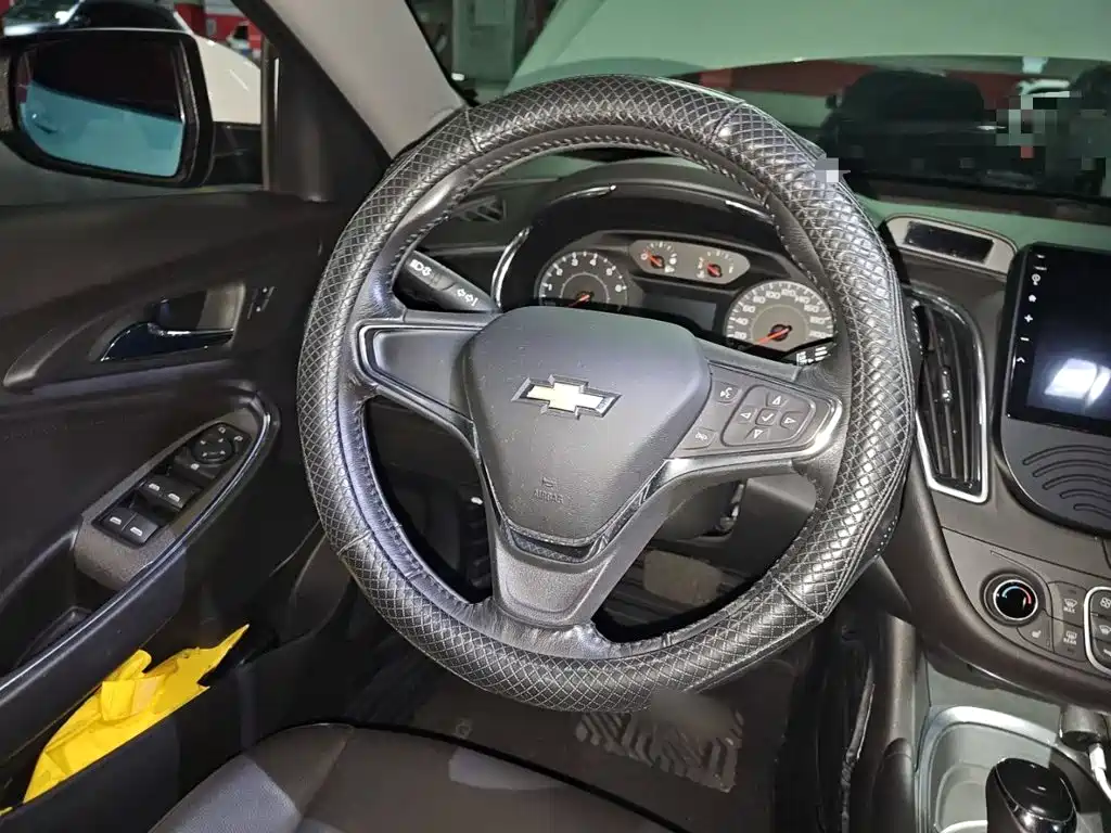 Chevrolet Malibu XL — миниатюра 6