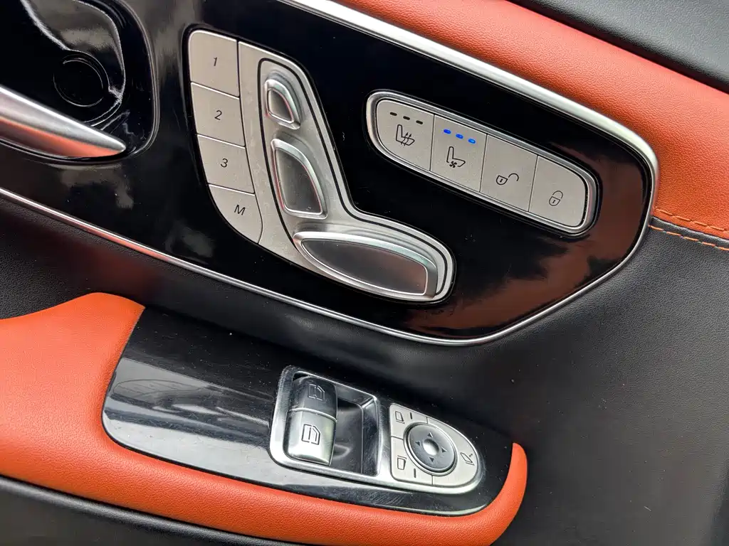 Mercedes-Benz V-Class — миниатюра 22