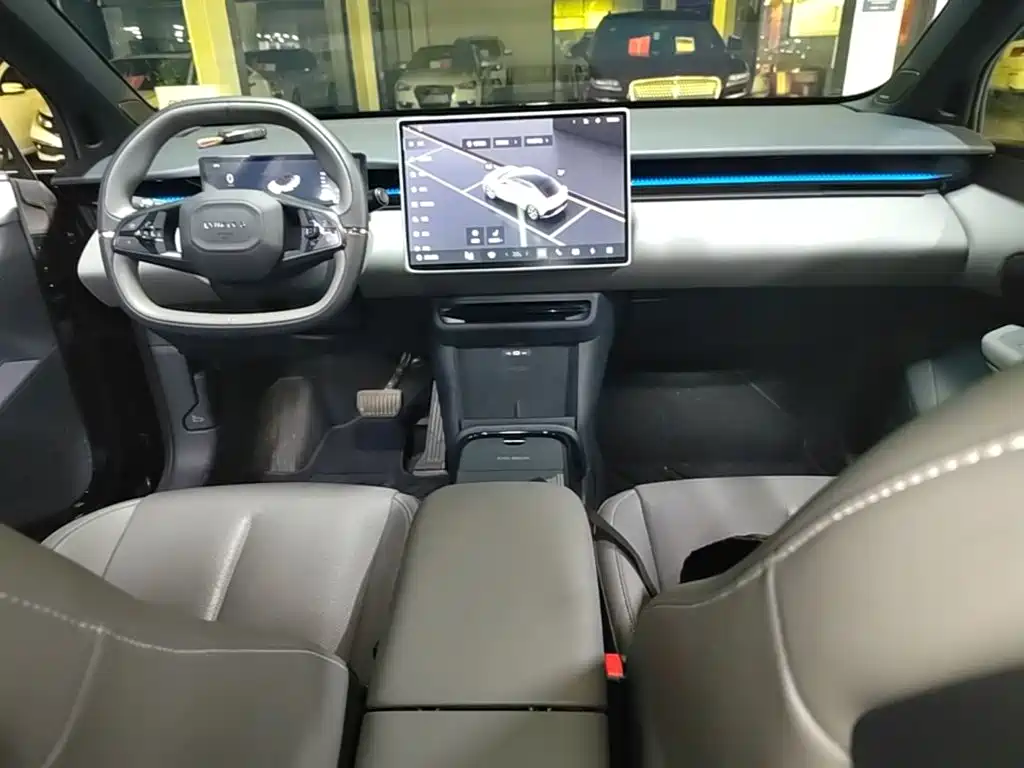 Lynk & Co Z20 — миниатюра 10