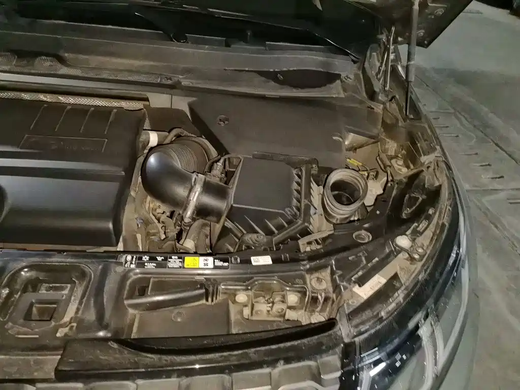 Land Rover Discovery Sport — миниатюра 21