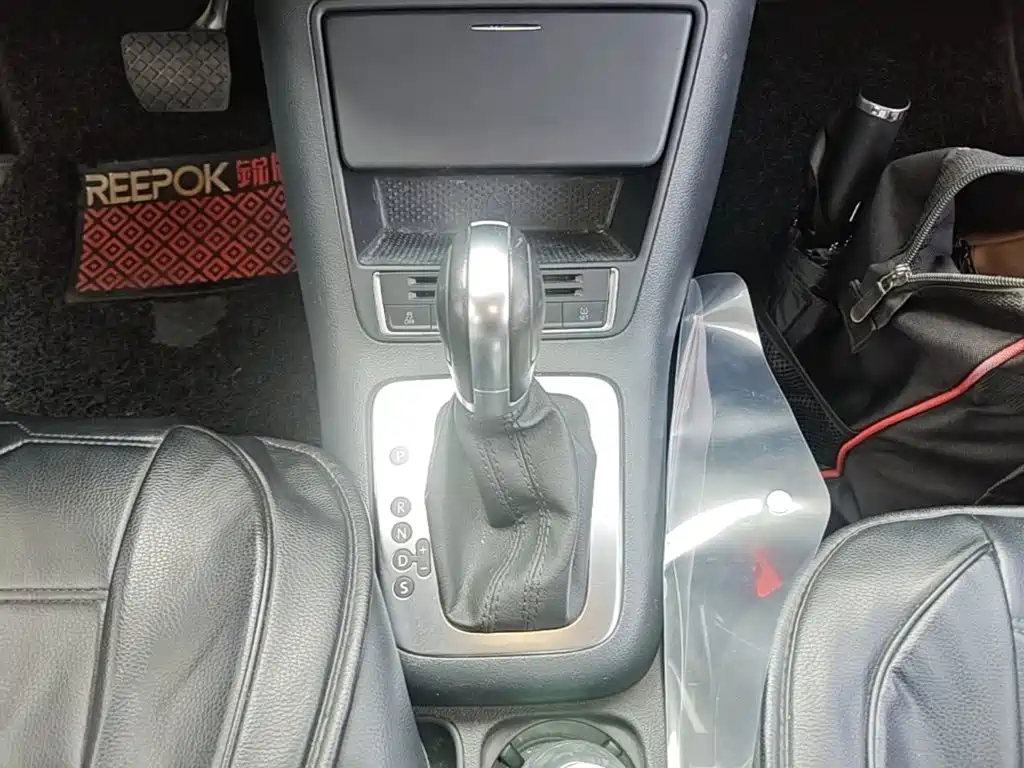 Volkswagen Tiguan — миниатюра 14