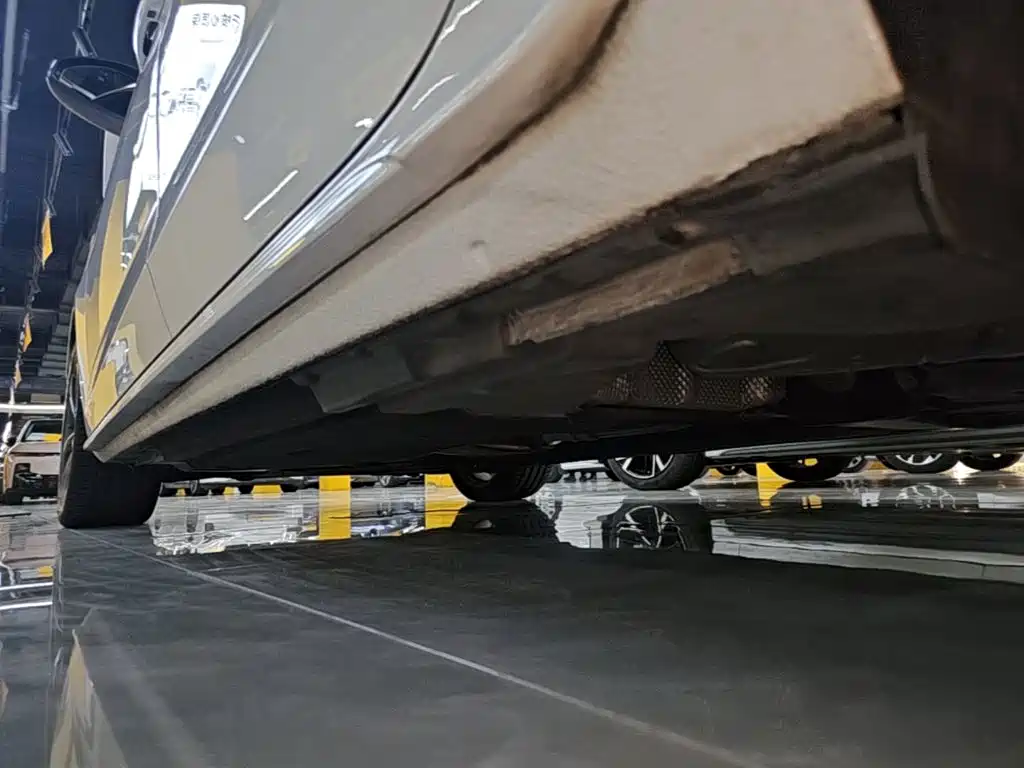 Audi A4L — миниатюра 22