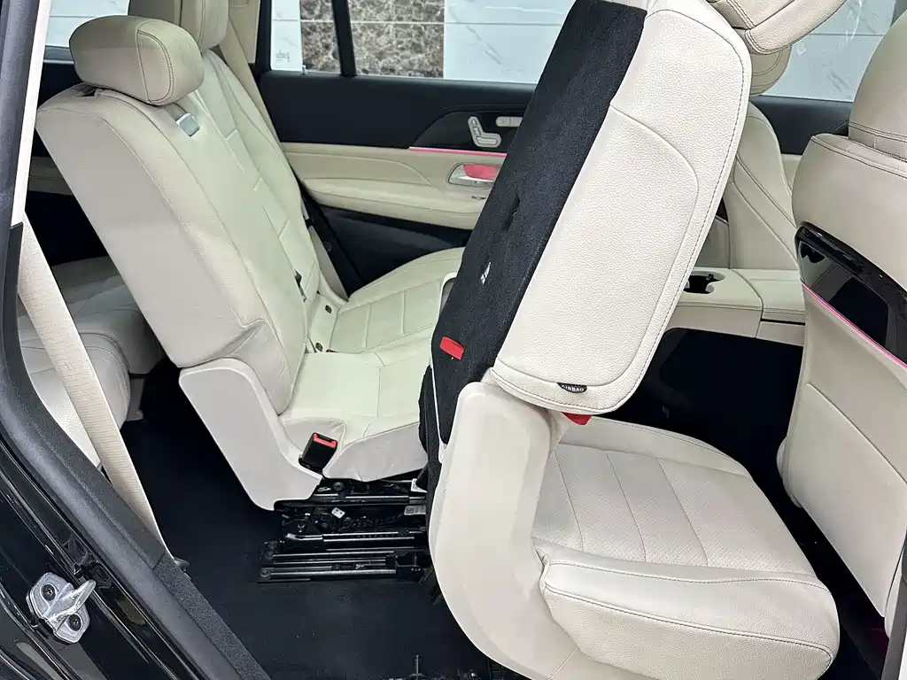 Mercedes-Benz GLS — миниатюра 16