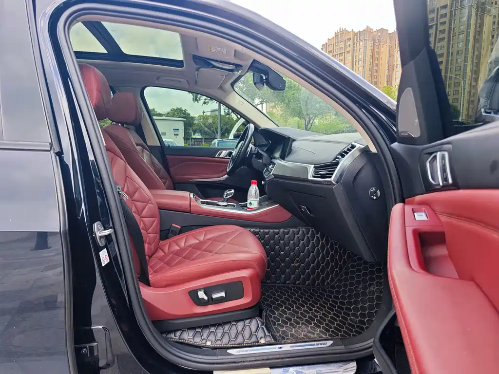 BMW X5 — миниатюра 8