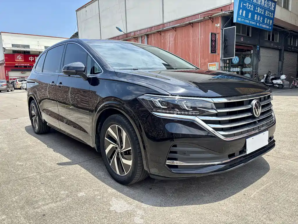 Volkswagen Viloran 380TSI Premium Speed Edition, фото 3