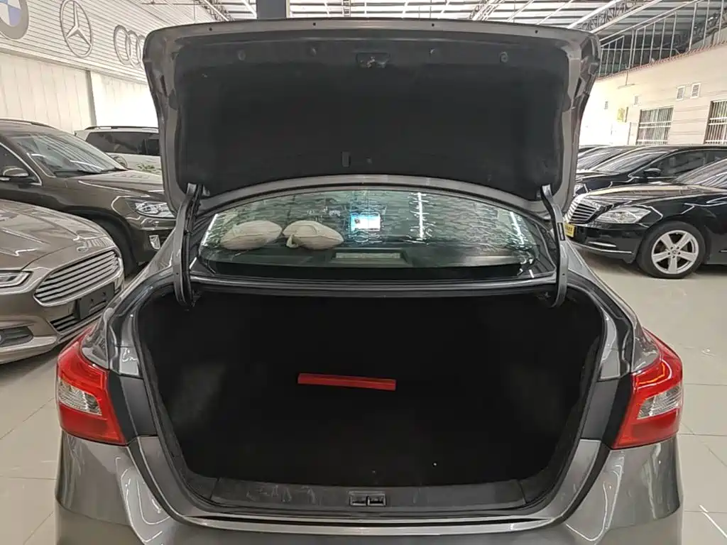 Nissan Sylphy — миниатюра 19