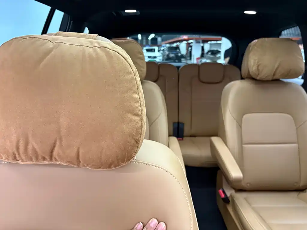 Li Auto Li ONE — миниатюра 16