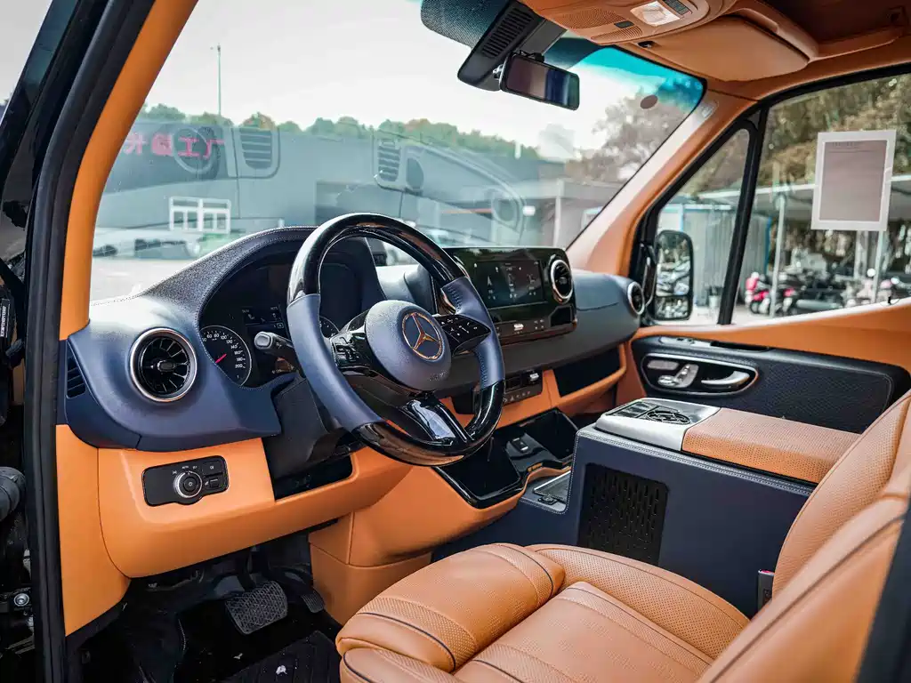 Mercedes-Benz Sprinter — миниатюра 6