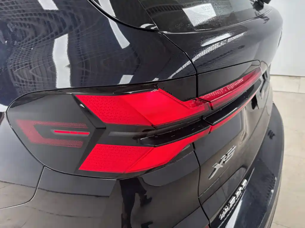 BMW X5 — миниатюра 9