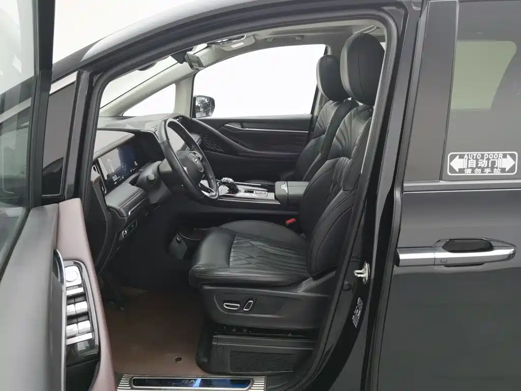 GAC Motor Trumpchi M8 — миниатюра 10