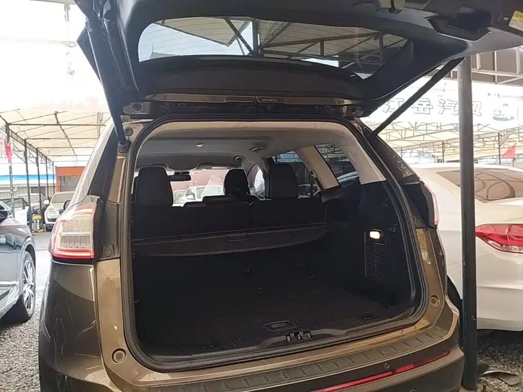 Ford Edge — миниатюра 19