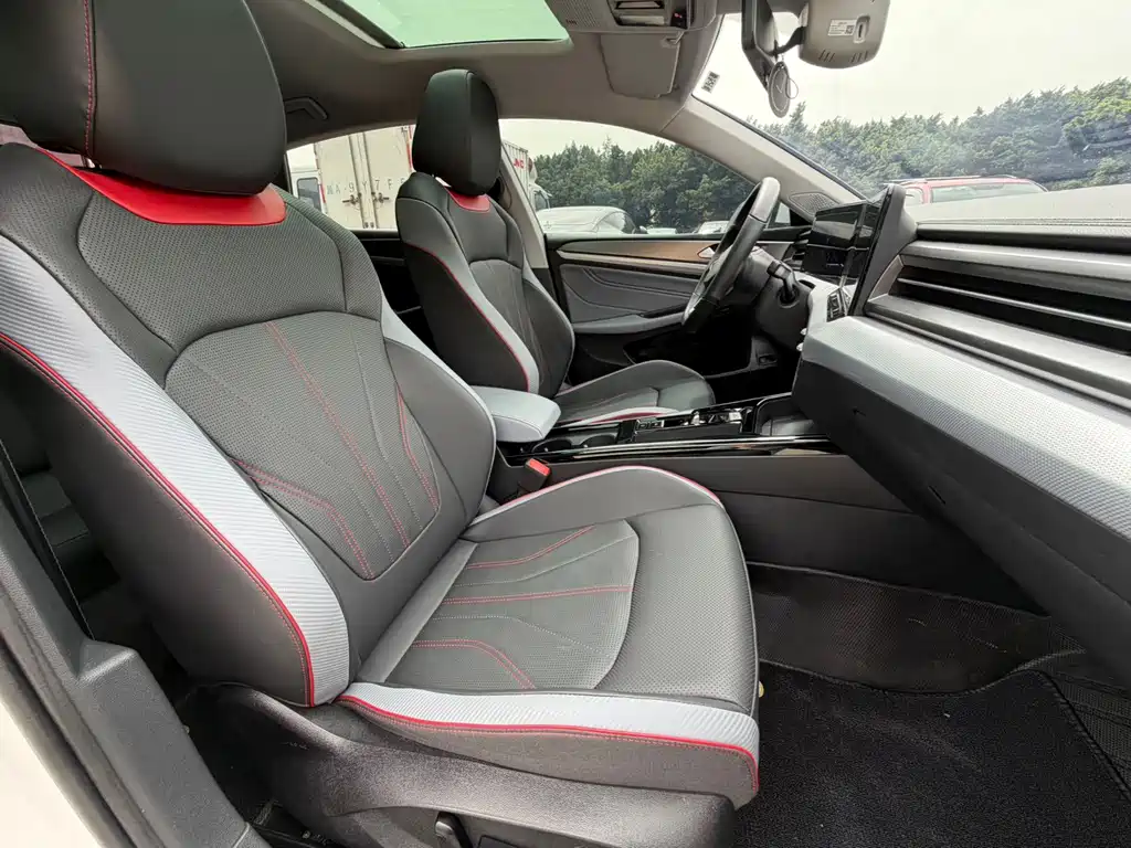Volkswagen Lamando — миниатюра 17