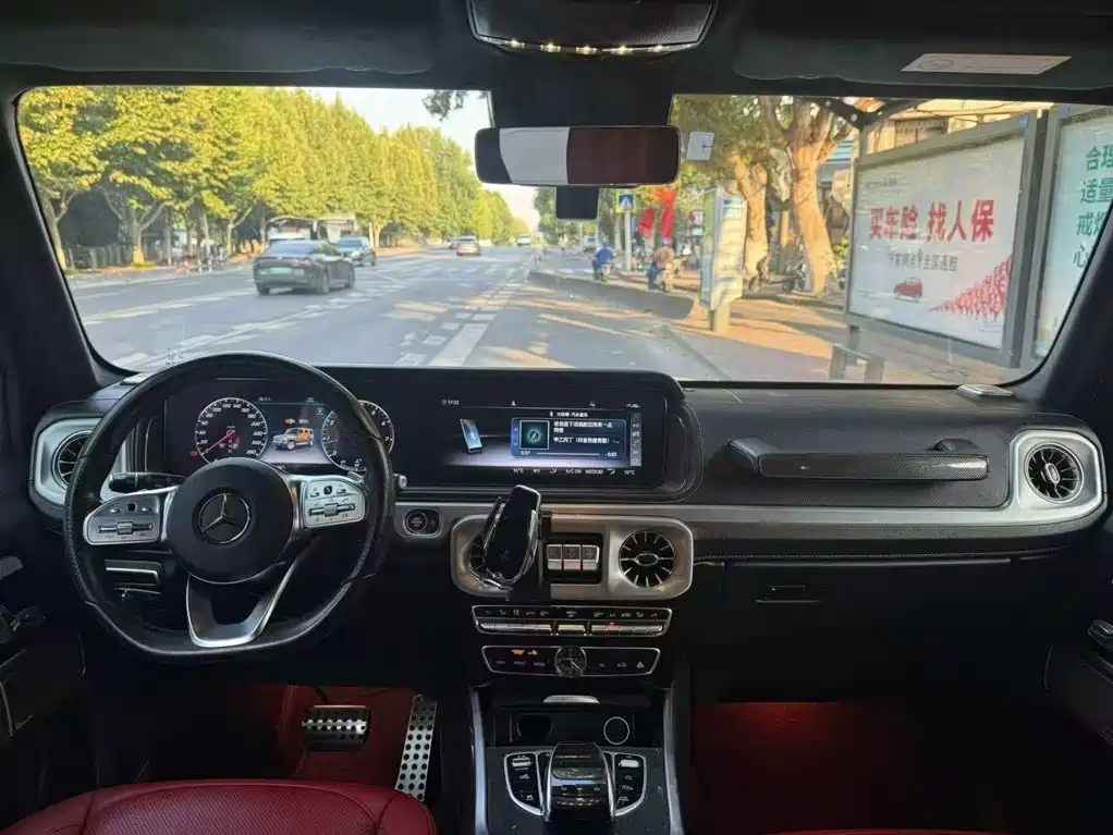 Mercedes-Benz G-Class — миниатюра 9