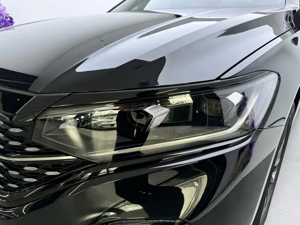 Volkswagen Passat — миниатюра 5