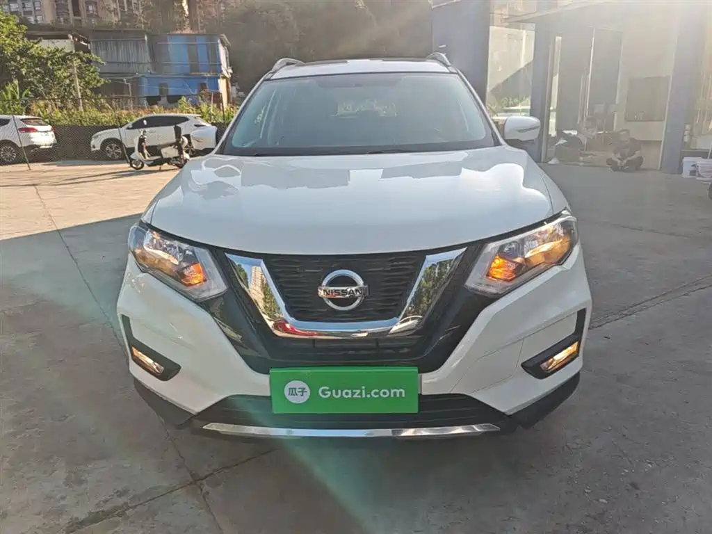 Nissan X-Trail 2017 2.0L CVT Comfort 2WD
