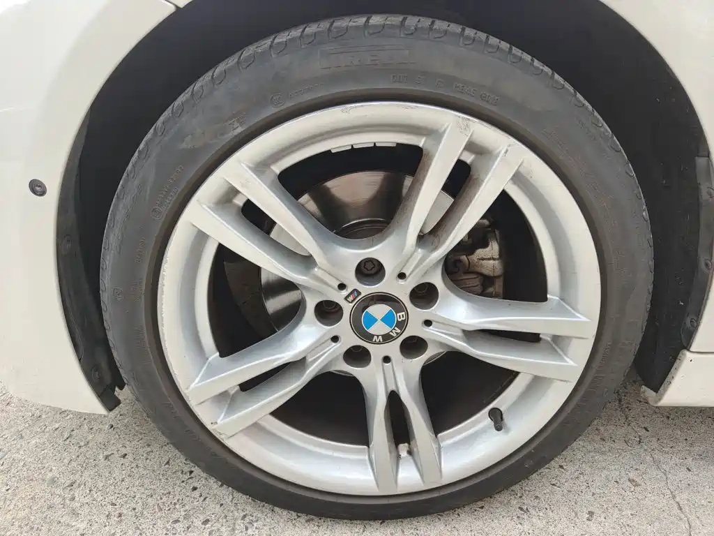 BMW 3 Series — миниатюра 23