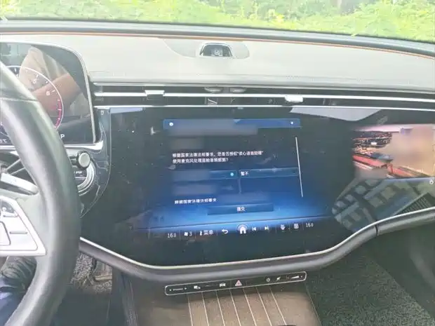 Mercedes-Benz E-Class — миниатюра 19