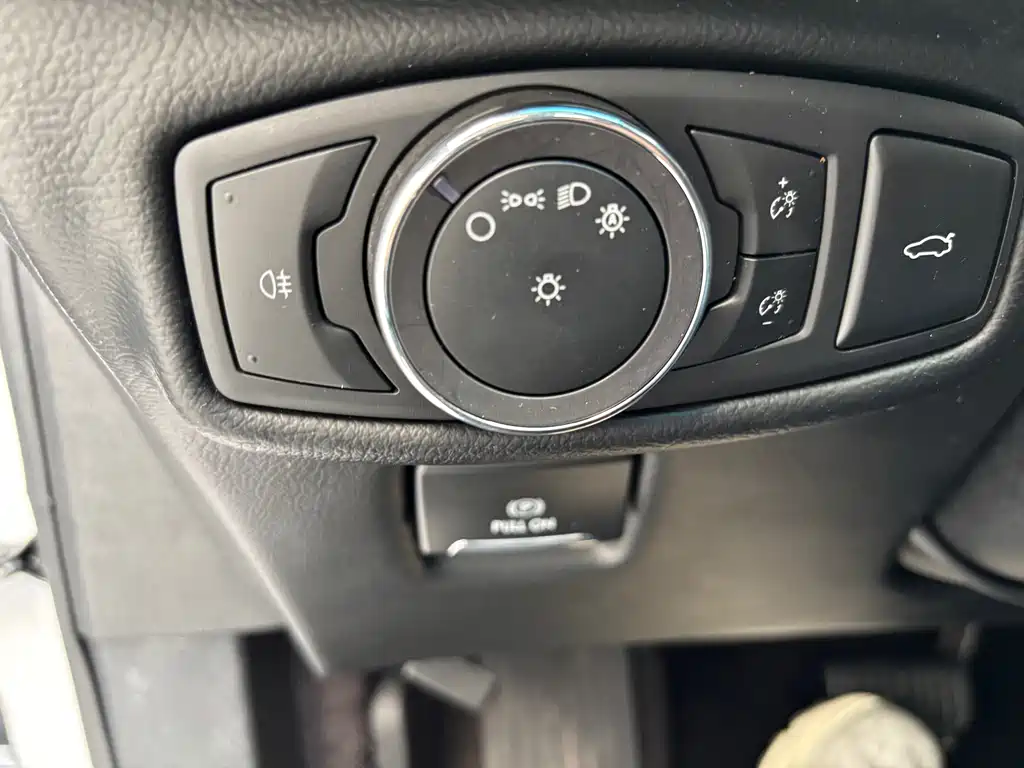 Lincoln MKZ — миниатюра 10