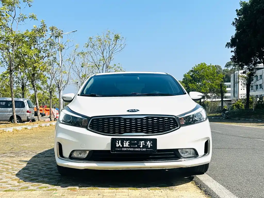 KIA K3