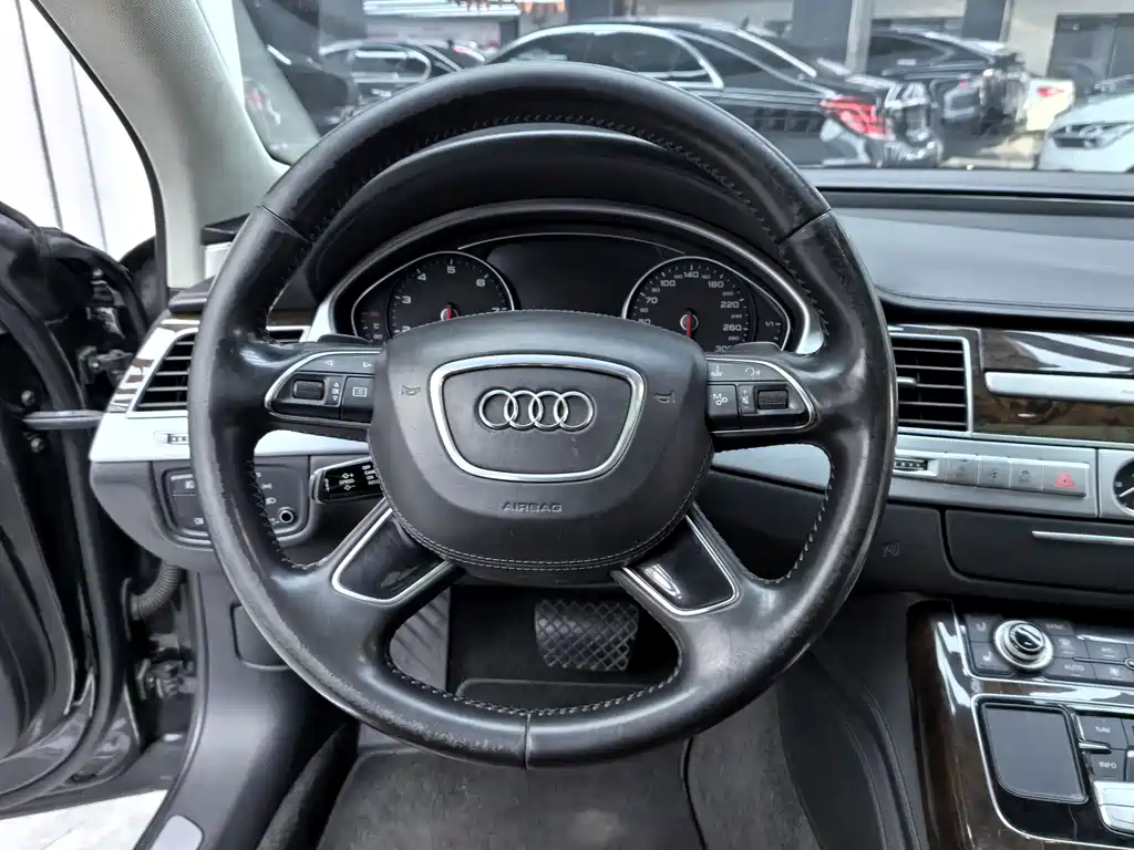 Audi A8 2013 A8L 45 TFSI quattro Luxury