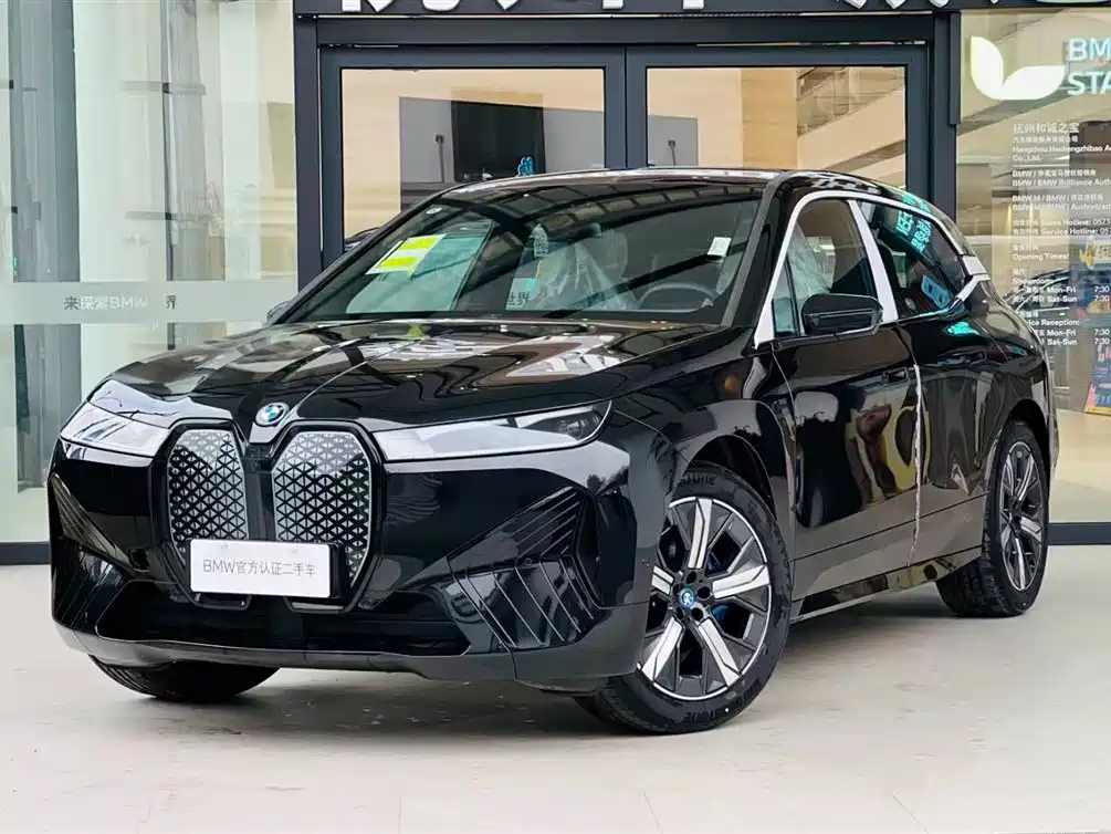 BMW iX 0